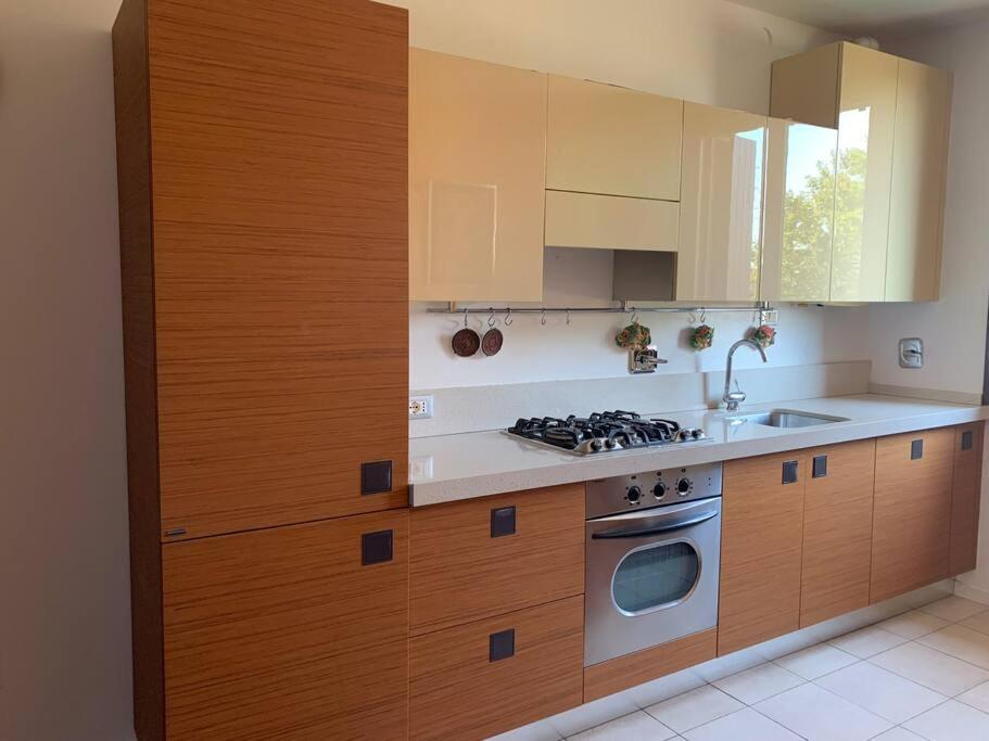 Appartamento Andrew'S House Con Parcheggio Privato Anzola dell'Emilia Buitenkant foto